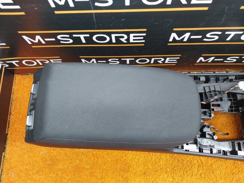 подлокотник, 3460 рублей, Красноярск