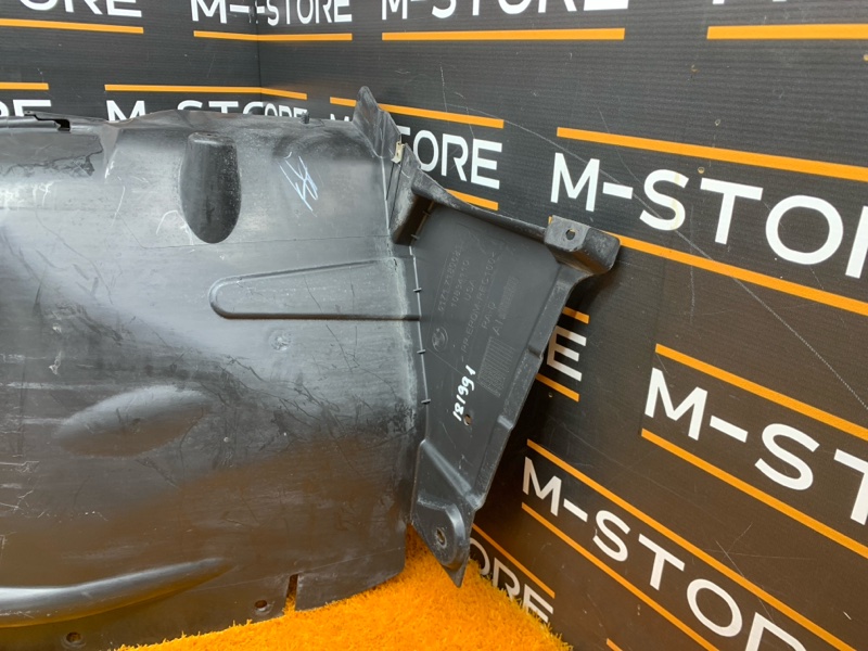 подкрылок, 1200 рублей, Красноярск