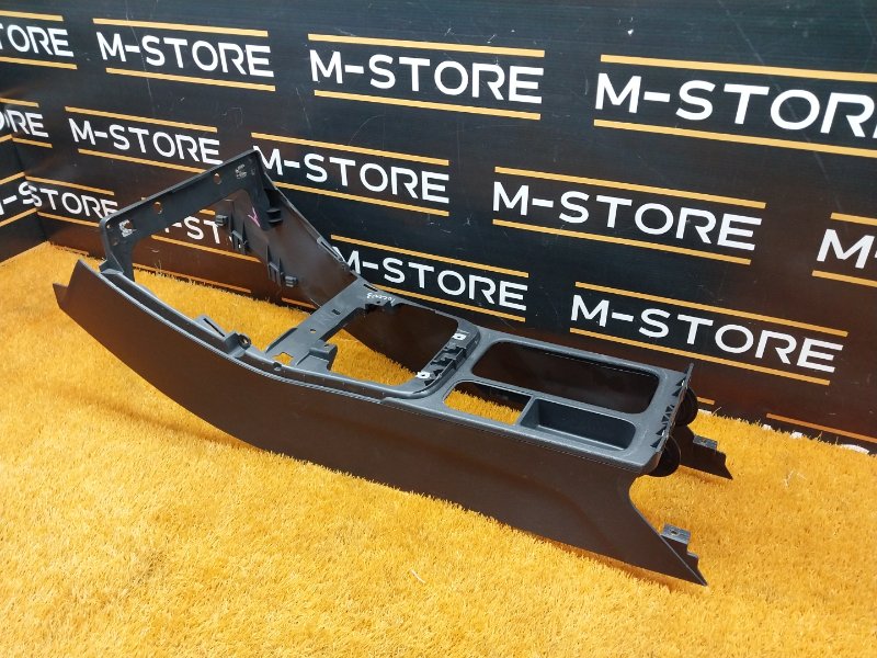 Консоль между сидений, 670 рублей, Красноярск