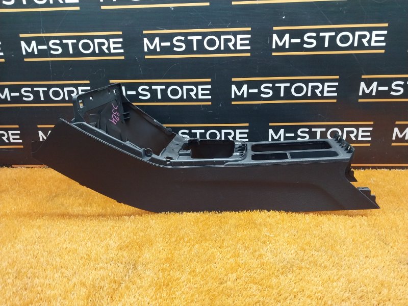 Консоль между сидений, 670 рублей, Красноярск