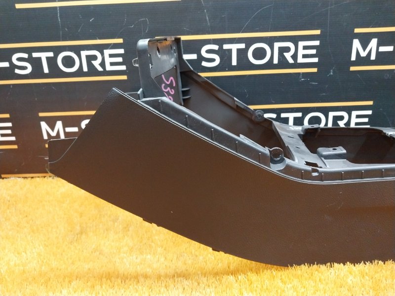 Консоль между сидений, 670 рублей, Красноярск