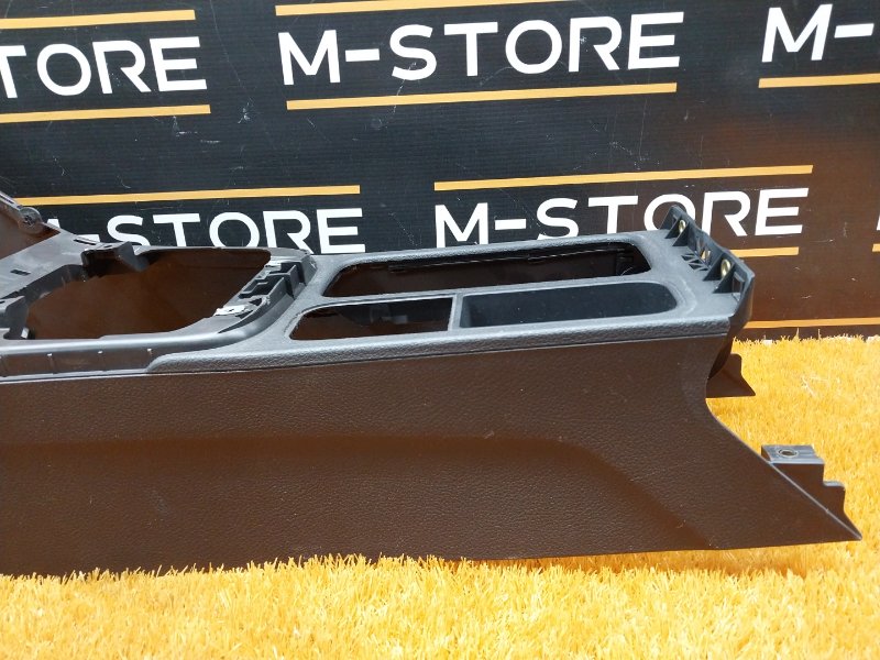 Консоль между сидений, 670 рублей, Красноярск