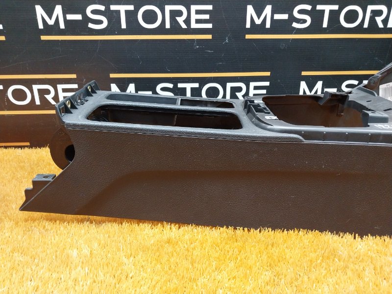 Консоль между сидений, 670 рублей, Красноярск