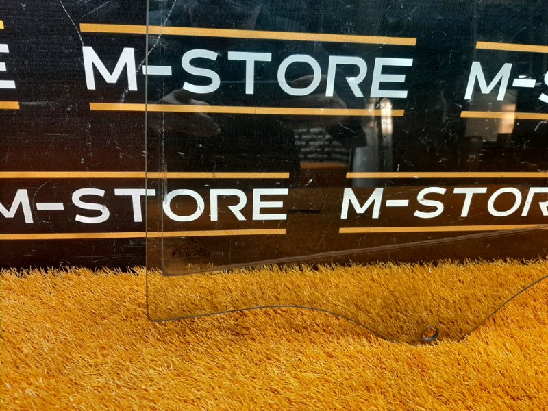 Стекло боковое, 350 рублей, Красноярск