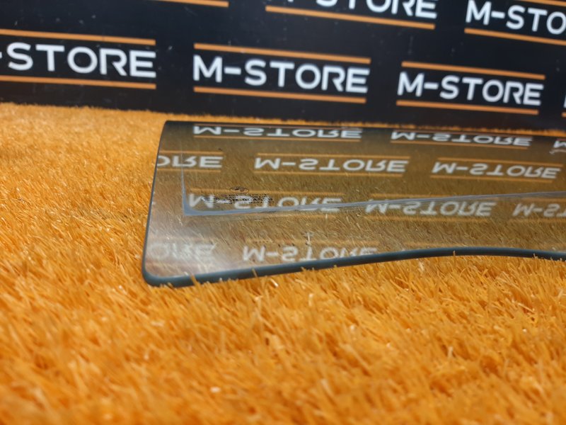 Стекло боковое, 350 рублей, Красноярск