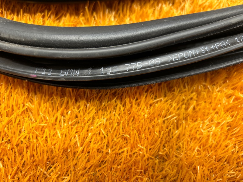 уплотнитель двери, 930 рублей, Красноярск