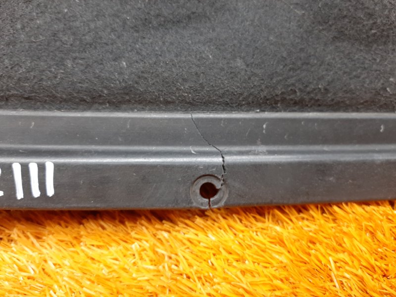 подкрылок, 1000 рублей, Красноярск