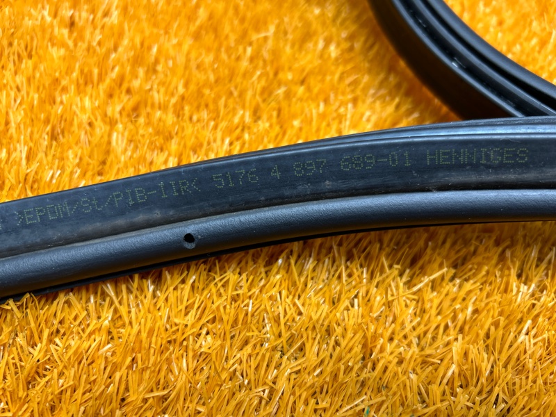 Уплотнитель багажника, 930 рублей, Красноярск