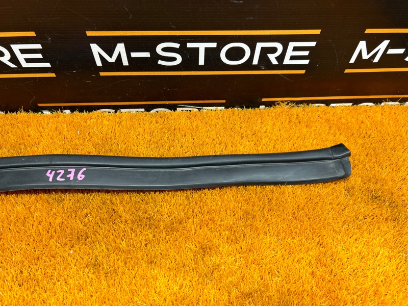 Уплотнитель капота, 610 рублей, Красноярск