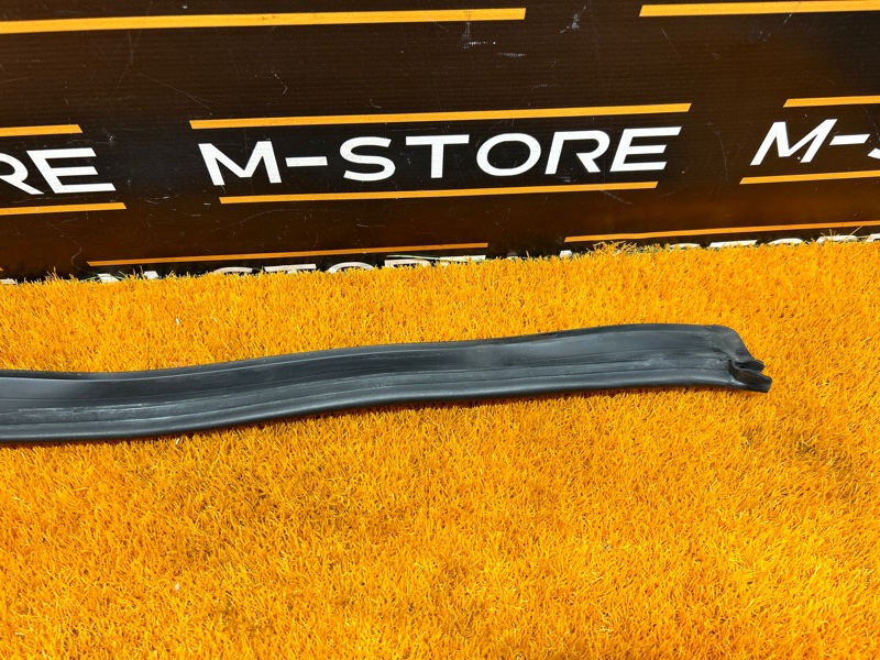 Уплотнитель капота, 610 рублей, Красноярск