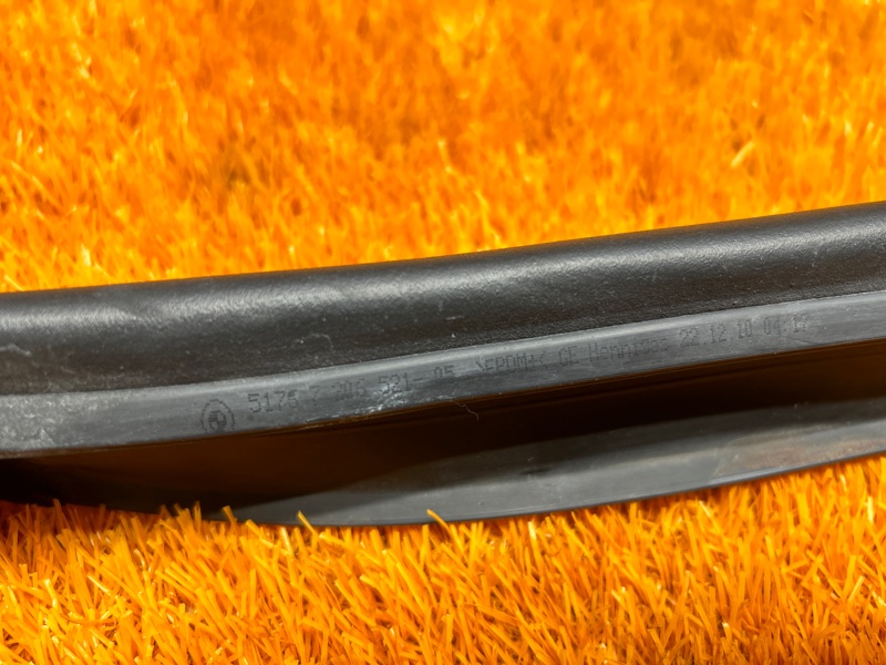 Уплотнитель капота, 610 рублей, Красноярск