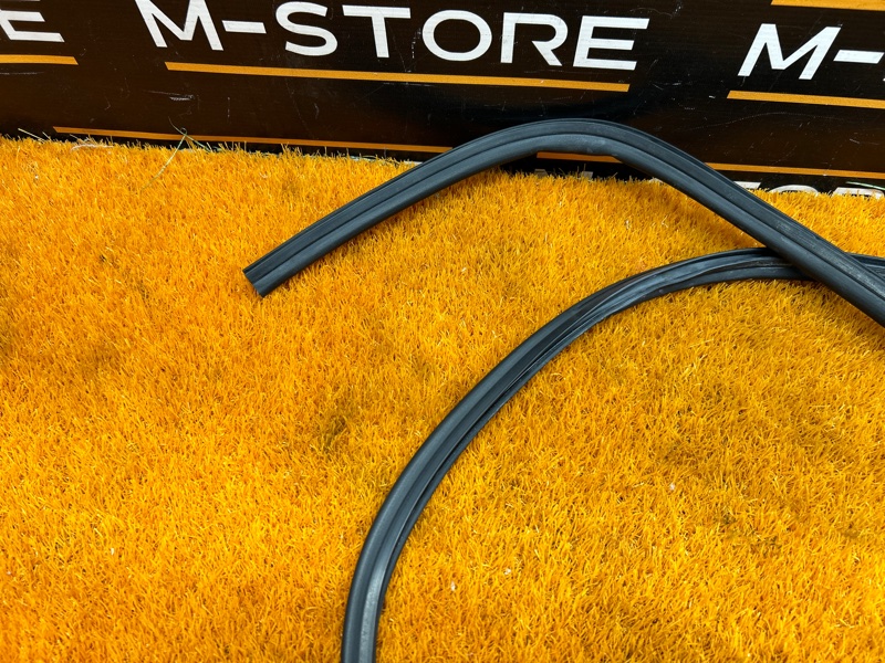 Уплотнитель капота, 630 рублей, Красноярск