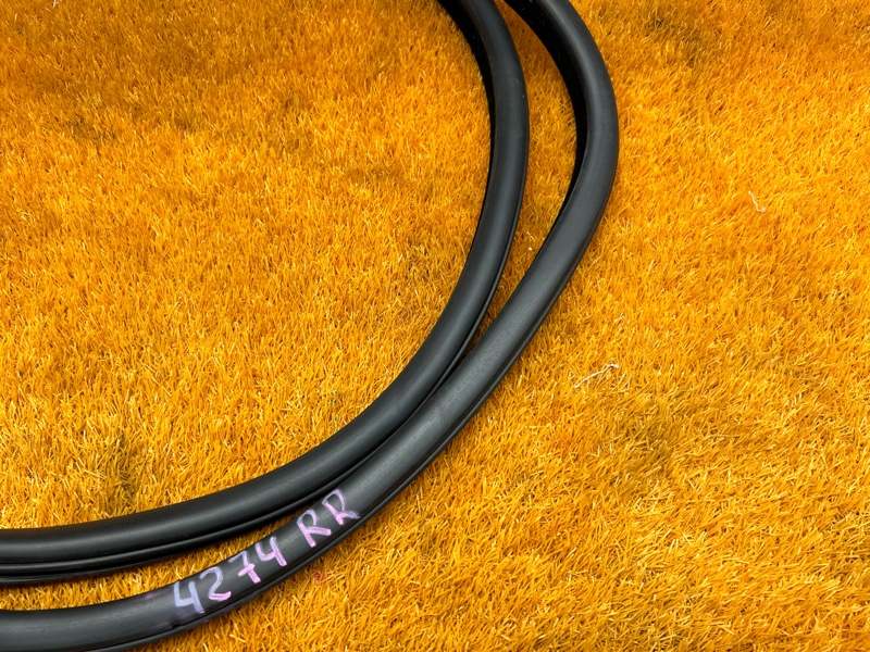 уплотнитель двери, 1220 рублей, Красноярск