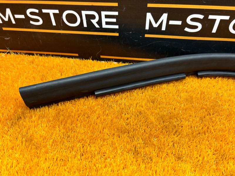 Уплотнитель капота, 610 рублей, Красноярск