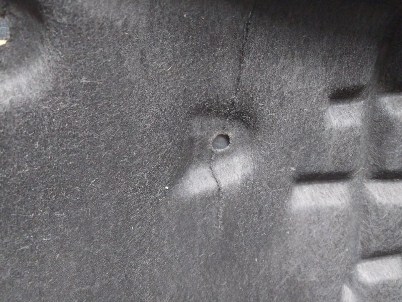 подкрылок, 400 рублей, Красноярск