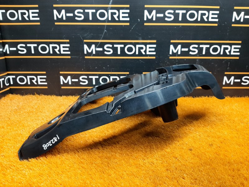 крепление бампера, 800 рублей, Красноярск