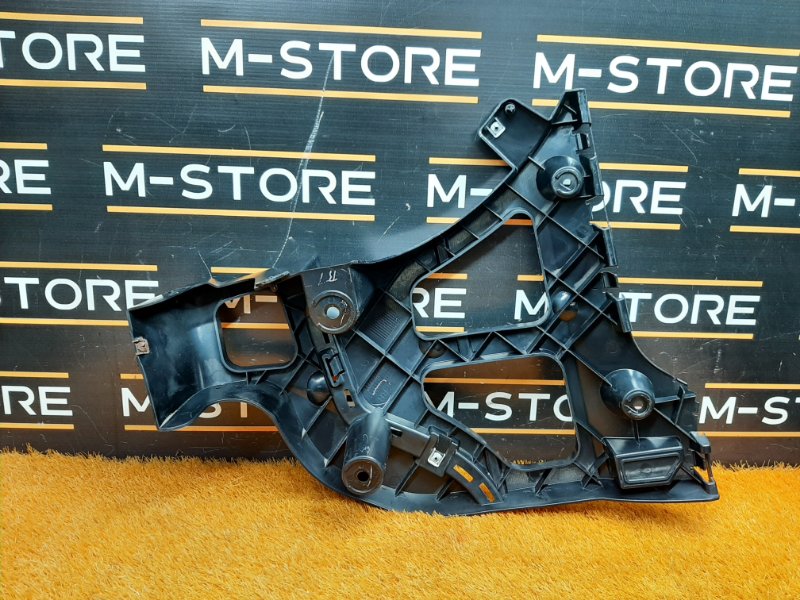 крепление бампера, 800 рублей, Красноярск