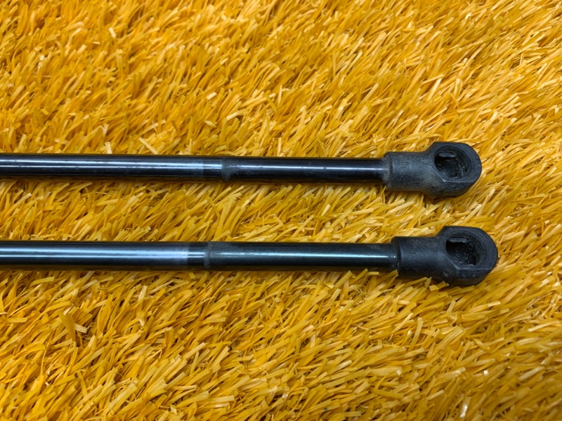 амортизатор багажника, 900 рублей, Красноярск