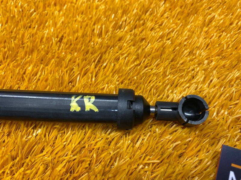 амортизатор багажника, 1200 рублей, Красноярск