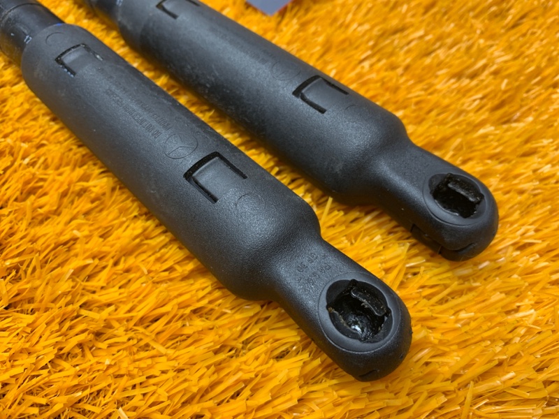 амортизатор капота, 500 рублей, Красноярск