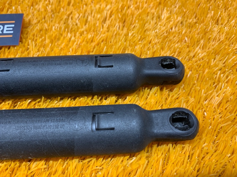 амортизатор капота, 500 рублей, Красноярск