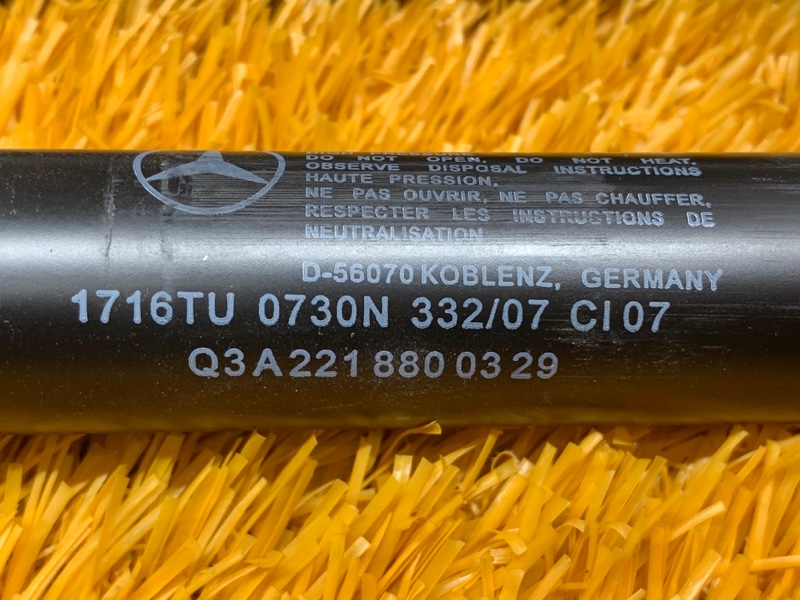 амортизатор капота, 500 рублей, Красноярск