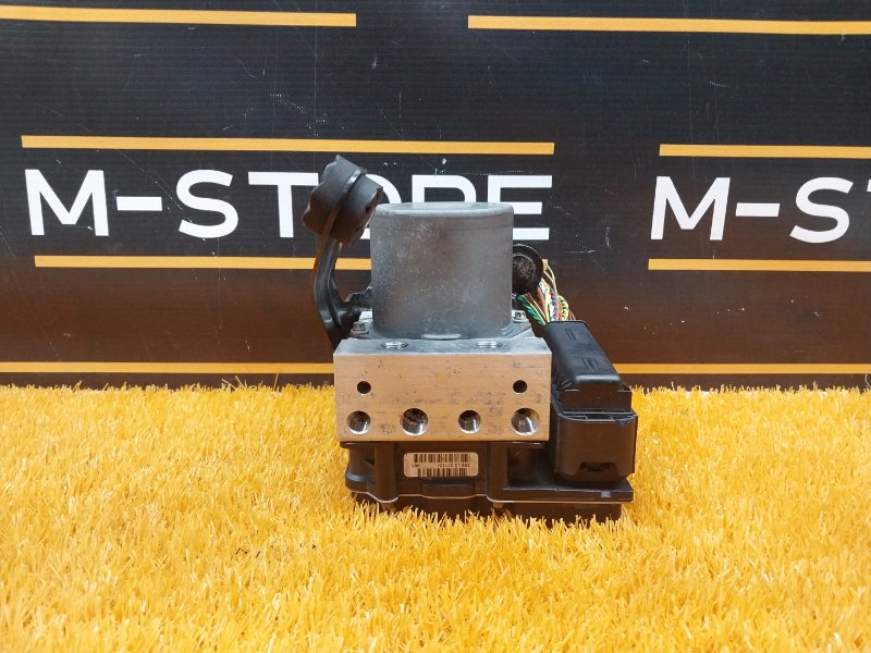 Блок ABS, 3000 рублей, Красноярск