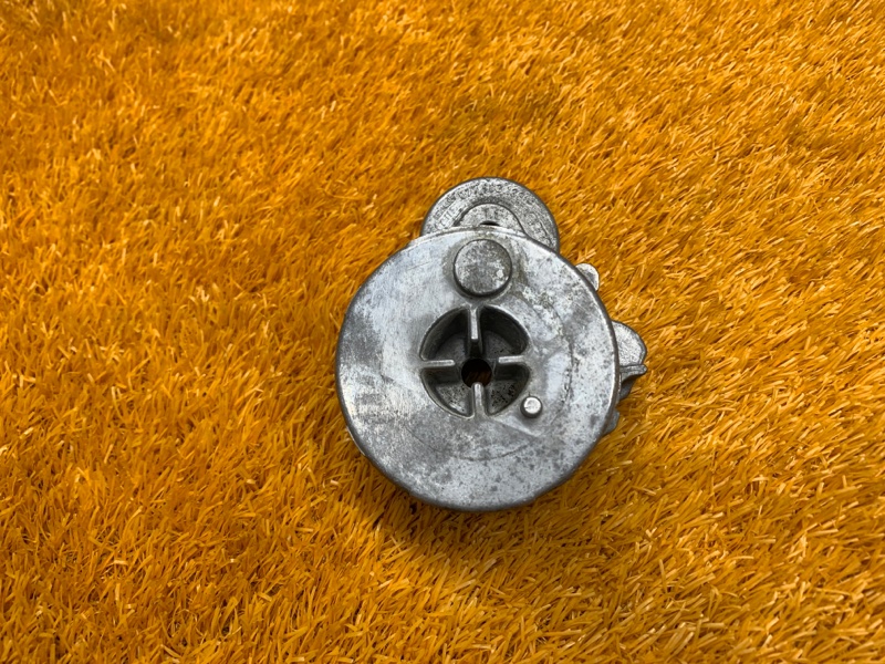 Натяжитель приводного ремня, 390 рублей, Красноярск