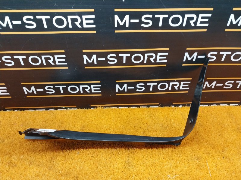 Водосток багажника, 510 рублей, Красноярск