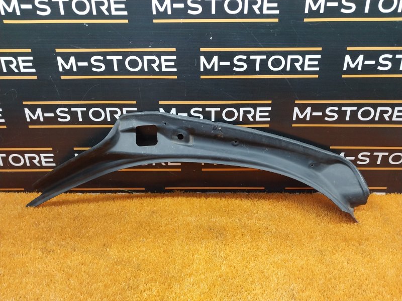 Водосток багажника, 340 рублей, Красноярск