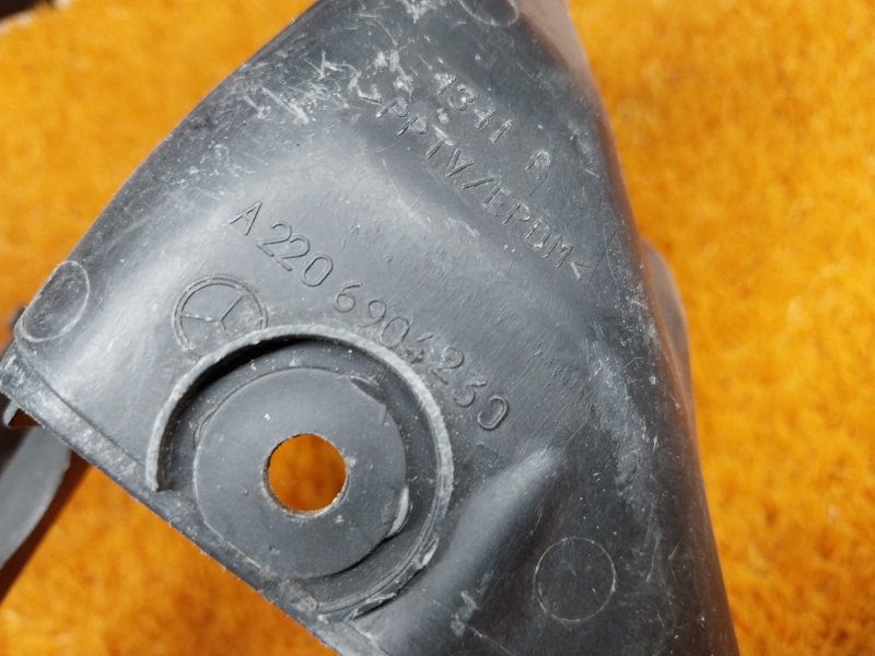 Водосток багажника, 280 рублей, Красноярск