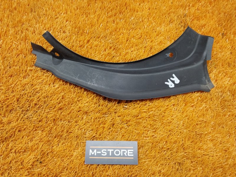 Водосток багажника, 190 рублей, Красноярск