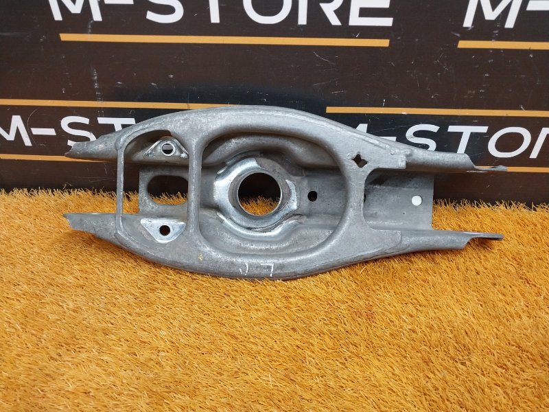 Рычаг подвески нижний, 200 рублей, Красноярск