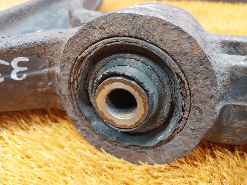 Рычаг подвески нижний, 1400 рублей, Красноярск