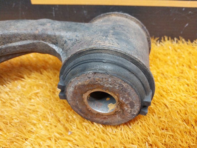 Рычаг подвески нижний, 1400 рублей, Красноярск