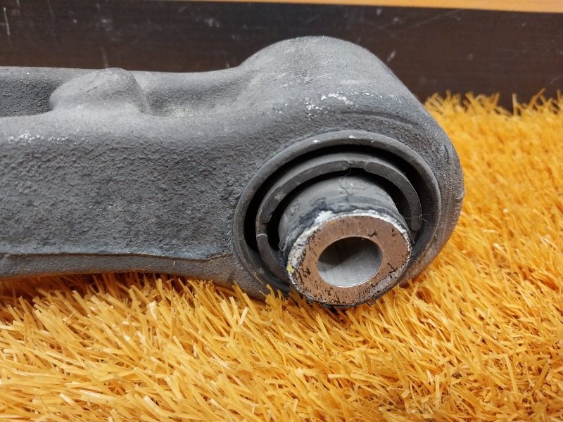 Рычаг подвески нижний, 1500 рублей, Красноярск