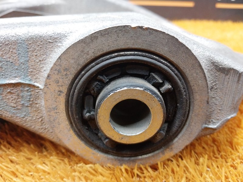 Рычаг подвески нижний, 1500 рублей, Красноярск