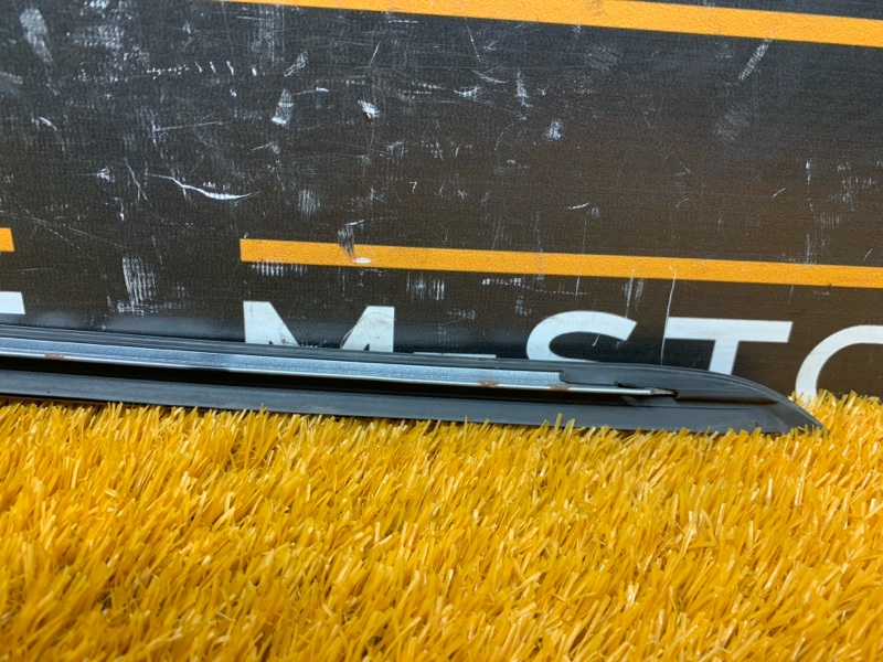 молдинг лобового стекла, 670 рублей, Красноярск