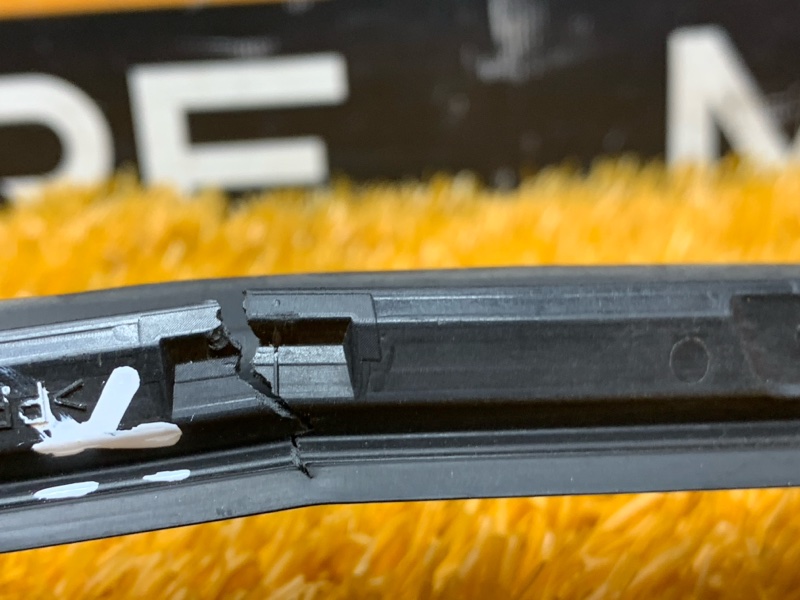 молдинг лобового стекла, 480 рублей, Красноярск