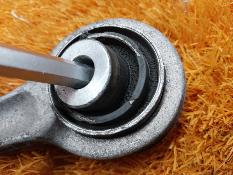 Рычаг подвески верхний, 480 рублей, Красноярск