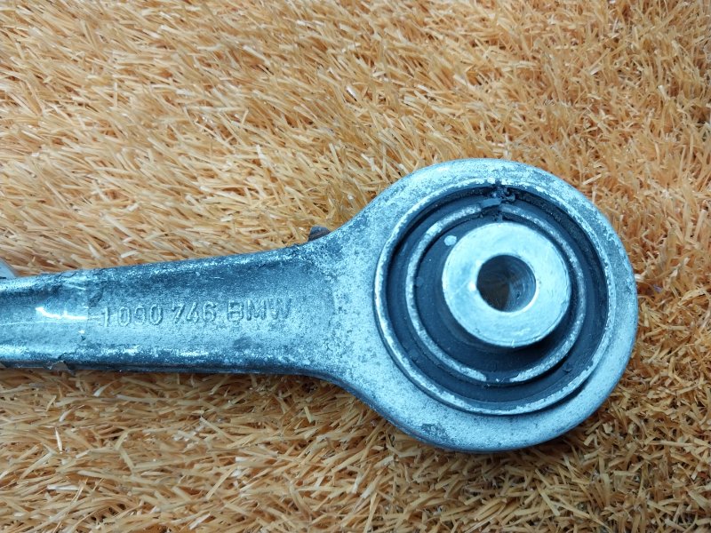 Рычаг подвески верхний, 390 рублей, Красноярск