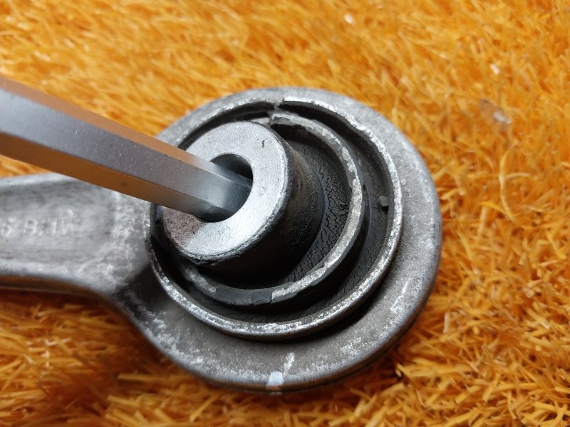 Рычаг подвески верхний, 290 рублей, Красноярск