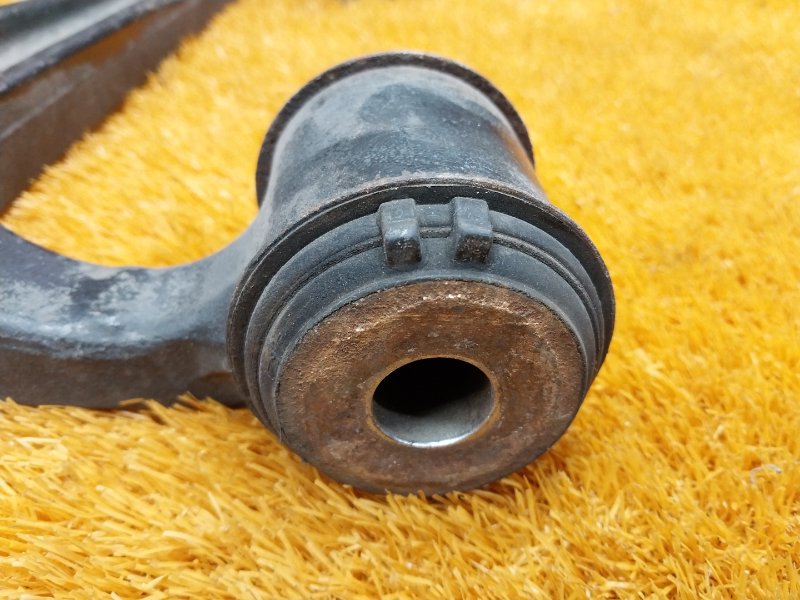 Рычаг подвески нижний, 1400 рублей, Красноярск