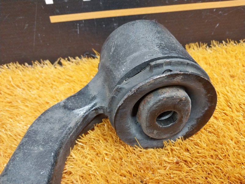 Рычаг подвески нижний, 1400 рублей, Красноярск