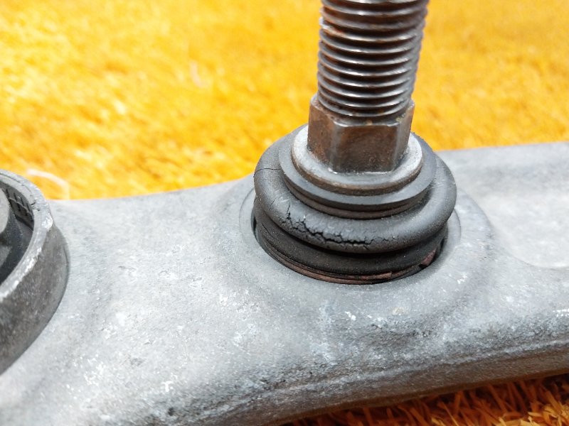 Рычаг подвески нижний, 960 рублей, Красноярск