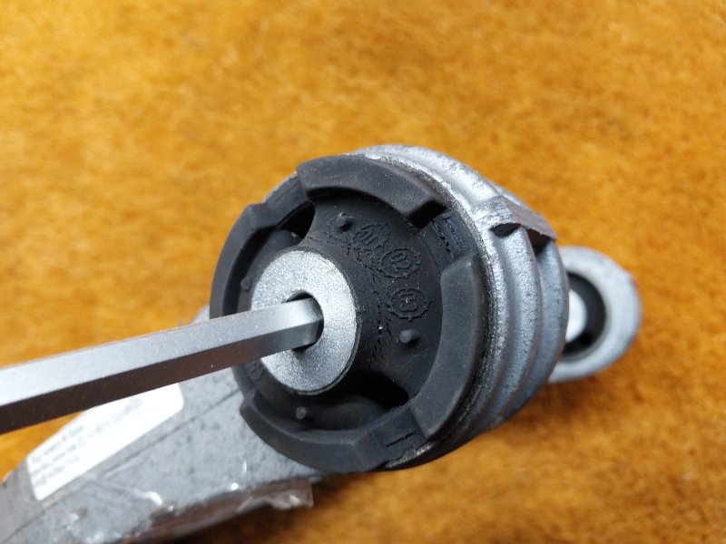 Рычаг подвески верхний, 860 рублей, Красноярск