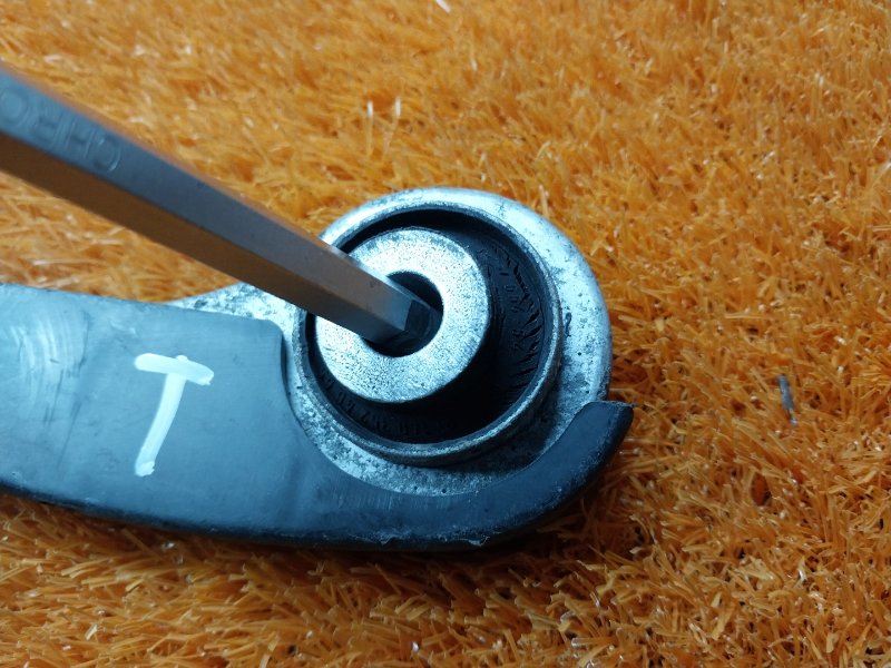 Рычаг подвески нижний, 500 рублей, Красноярск