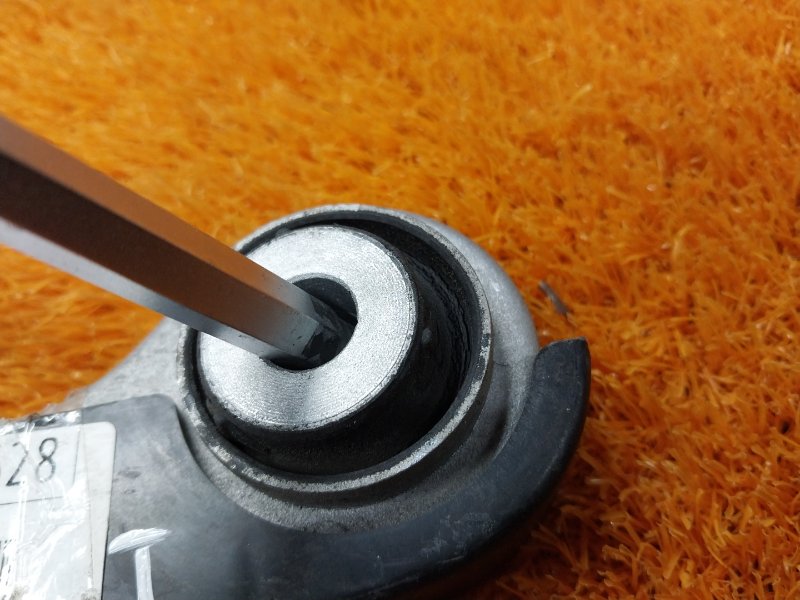 Рычаг подвески нижний, 290 рублей, Красноярск