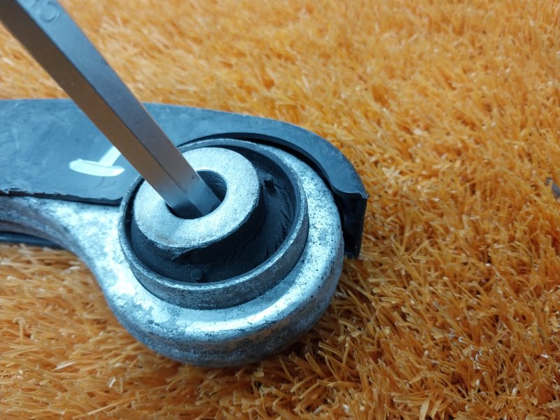 Рычаг подвески нижний, 500 рублей, Красноярск