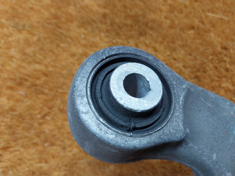 Рычаг подвески верхний, 400 рублей, Красноярск